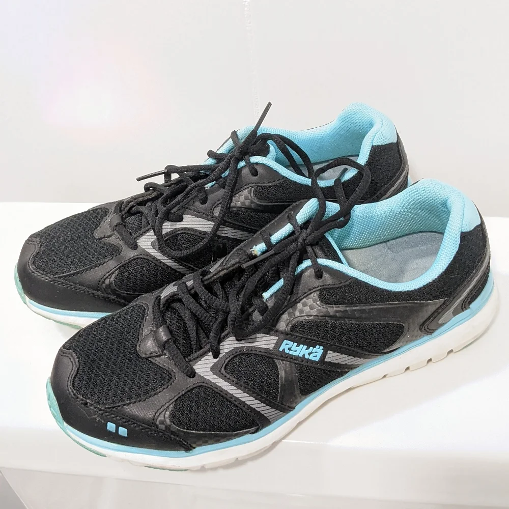 Ryka anti gravity sneakers